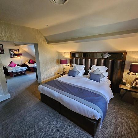 Grosvenor Pulford Hotel & Spa Kültér fotó