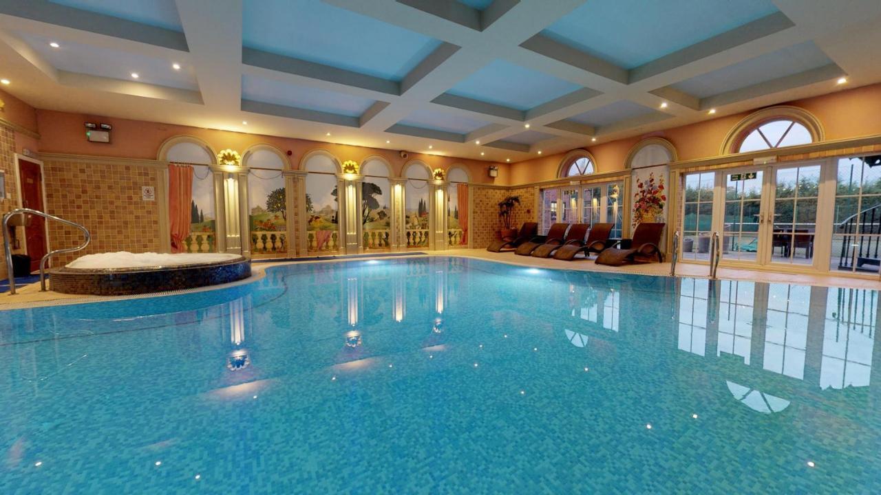 Grosvenor Pulford Hotel & Spa Kültér fotó